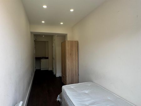 Maurice Street, London W12 - Photo 5