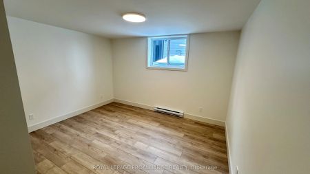 162 Sienna Avenue #B - Photo 2