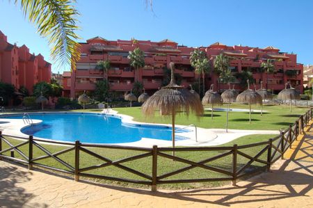 Apartment For Long Term In Punta Del Faro Torrox Costa - Photo 5