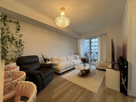 For Lease - 430 Square One Drive Unit# 713, Mississauga, Ontario - Photo 4