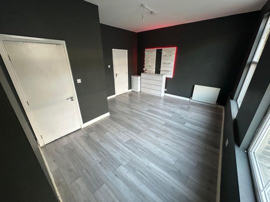 Studio Flat, Lower Clapton Road, E5 - Photo 1