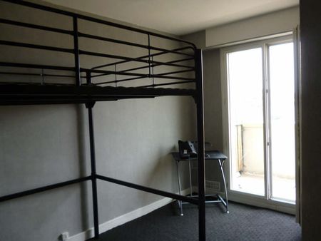 Location Appartement 1 pièce 13m² - Photo 2