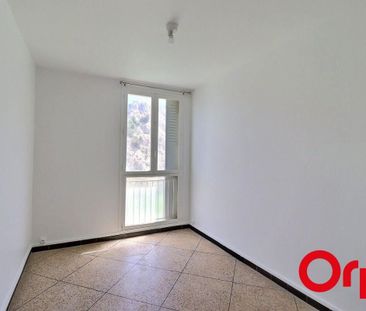 Appartement 4 pièces 62m2 MARSEILLE 7EME 1 375 euros - Photo 6