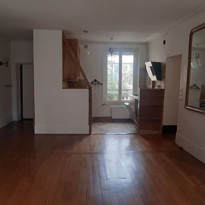 Appartement Saint Germain En Laye 2 pièce(s) 64.79 m2, - Photo 1