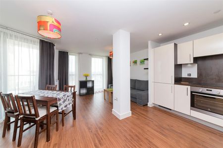 Apartment To Let - Photo 2