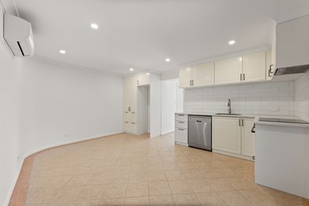 4A Redman Avenue, Illawong NSW 2234 - Apartment For Rent | Domain - Photo 4