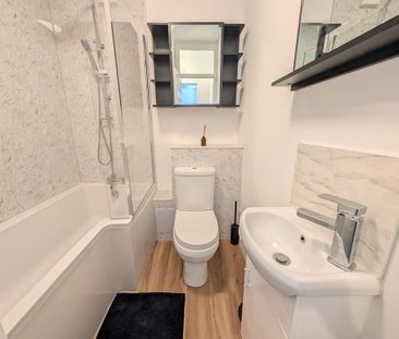 1 bedroom flat to rent - Photo 6