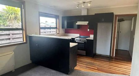 West Gore - 3 br - $420 - Photo 2