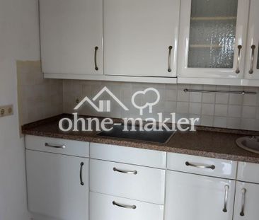 Sehr schöne 2-Zimmerwohnung mit Balkon und Einbauküche zu vermieten - Photo 1
