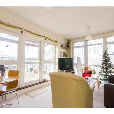 1 Bed Penthouse, Limehouse Lodge, E5 - Photo 1