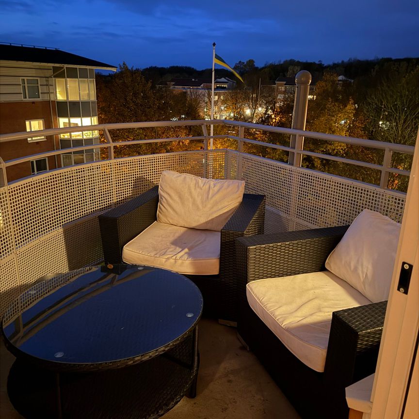 Rum i Lägenhet nära Universitetssjukhuset - två månader - Foto 1