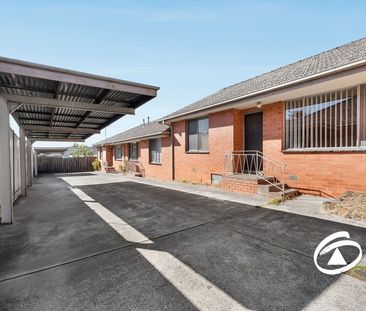 COSY AND CONVENIENT - Photo 2