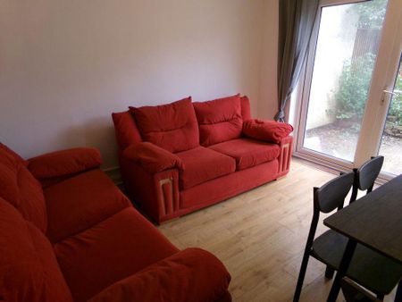 3 bedroom house to rent - Photo 2