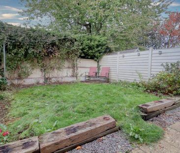 2 bedroom semi-detached house to rent - Photo 5