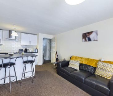 1 bedroom apartment to rent - Photo 4