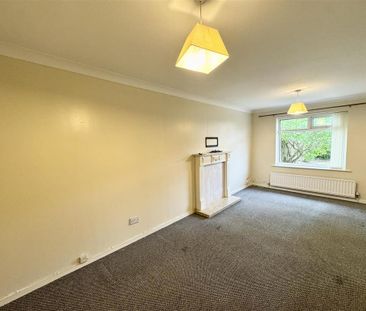 2 bedroom bungalow to rent - Photo 3