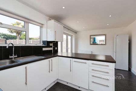 3 bedroom house to rent - Photo 4