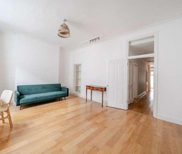 Castletown Road, West Kensington, W14 - Photo 4