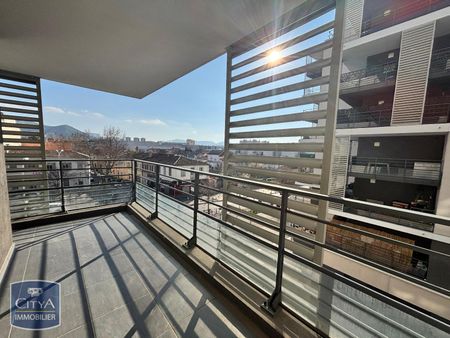 Location Appartement 2 pièces 40m² MARSEILLE 10ème - Photo 4