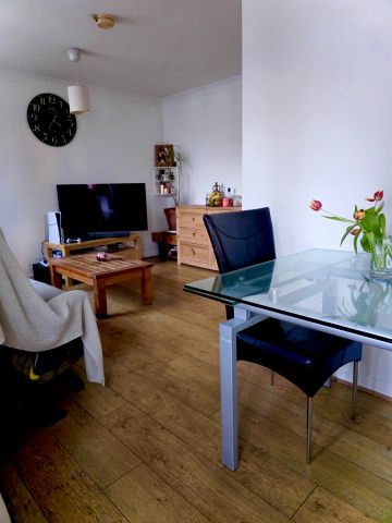 2 Bed Flat, Blenheim House, E16 - Photo 3