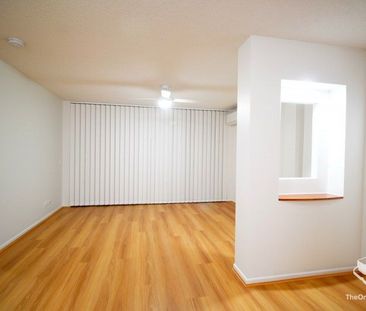 One bedroom with study at Centro Toowong - Photo 6