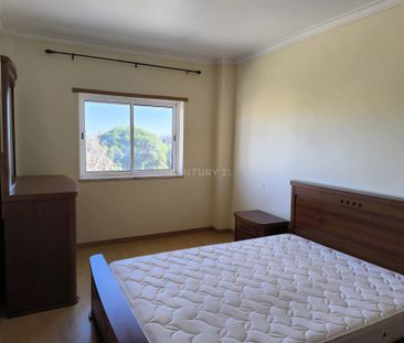 Apartamento T2 com Varanda e Garagem na Quinta da Courela - Seixal - Photo 2