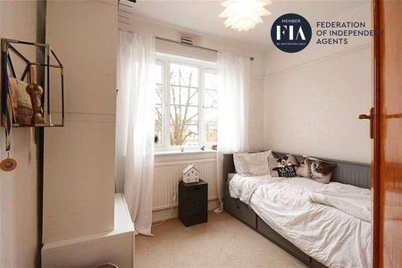 Sutherland House, Sutherland Road, London, W13 - Photo 4