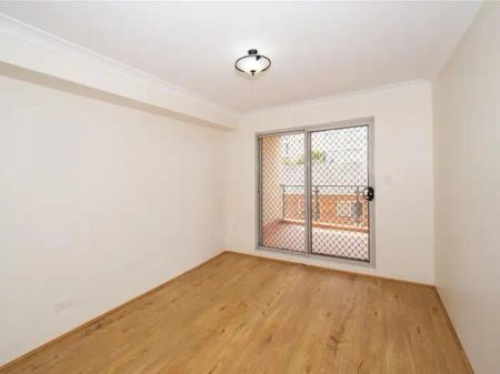“Modern Two Bedroom apartment in Maroubra Junction” - Photo 5