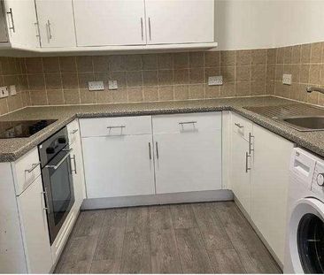 Telford Drive, Slough, Slough, Berkshire, SL1 - Photo 2