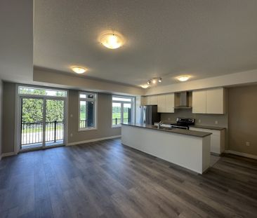 For Lease - 70 Thatcher Drive, Guelph, Ontario - Photo 2