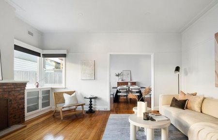 18 Kenilworth Parade, Ivanhoe VIC 3079 - Photo 2