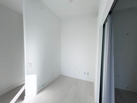 For Lease - 308 Jarvis Street Unit# 715, Toronto, Ontario - Photo 4
