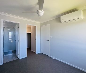 Stunning Finishes & Abundance of Features - Air Conditioned, Garage... - Photo 3