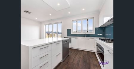 Modern & Well-Presented 3-Bedroom Home - Photo 4