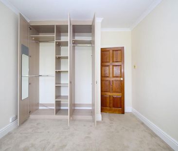 4 bedroom detached house to rent - Photo 5