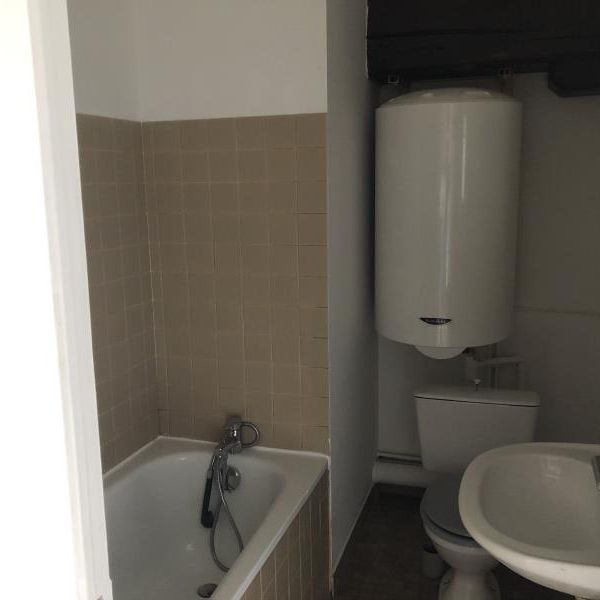 Location Appartement 1 pièce 25m² - Photo 1