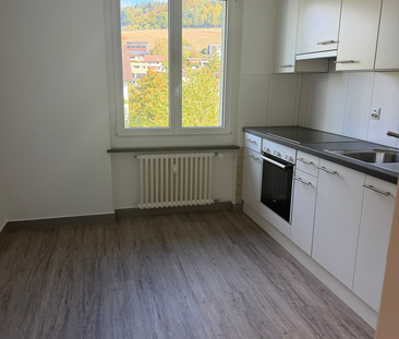 Schöne 2.5 Zimmer Wohnung an ruhiger Lage - Photo 4