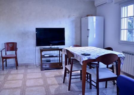 Carrer dels Nou Barris, Barcelona, Catalonia 08042 - Photo 2