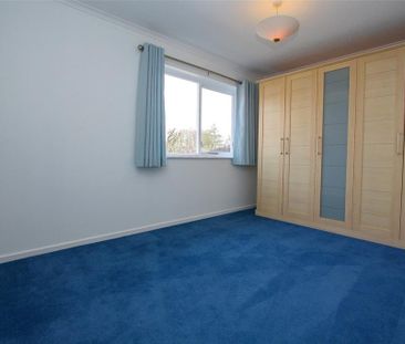 3 bedroom apartment to rent - Photo 3