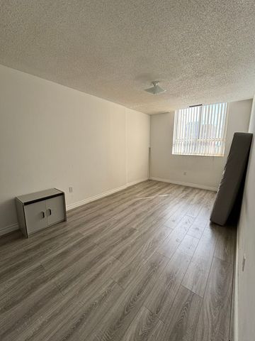 For Lease - 10 Stonehill Court Unit# 1412, Toronto, Ontario - Photo 2