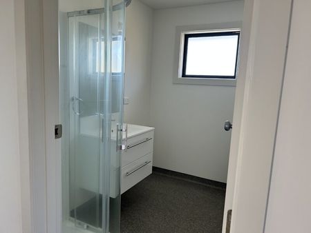 Fully Renovated - Photo 5