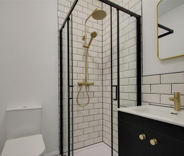 2 bedroom flat to rent - Photo 6