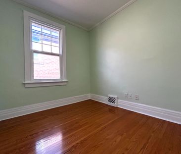 For Lease - 129 Kenwood Avenue, Toronto, Ontario - Photo 4