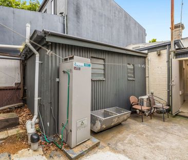 Premium Inner-City Gem! - Photo 4