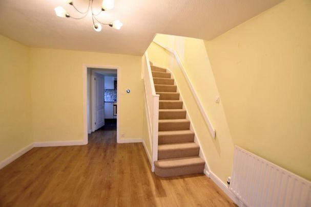 2 bedroom cluster house to rent - Photo 1