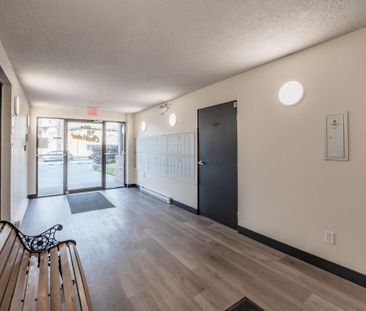 Crestview Apartments - Photo 3