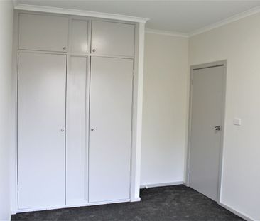 MODERN 2 BEDROOM UNIT - Photo 2