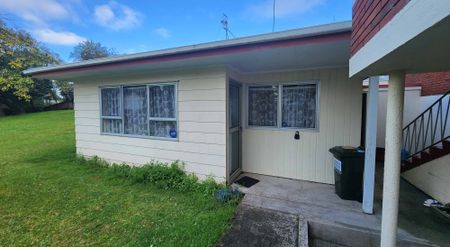 Embrace Simple Charm - Photo 5