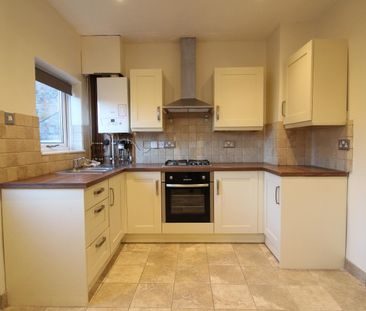 2 bedroom terraced house to rent - Photo 6