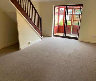 2 bedroom terraced house to rent - Photo 1